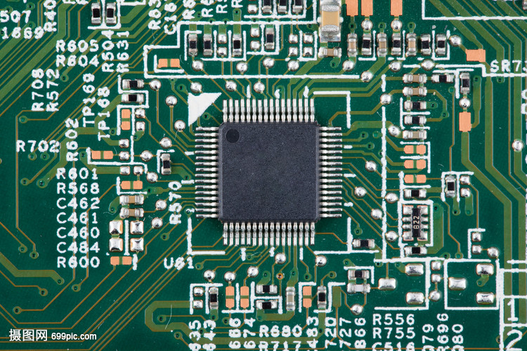 芯片电路板与集成电路芯片设计及服务 技术演进与产业融合